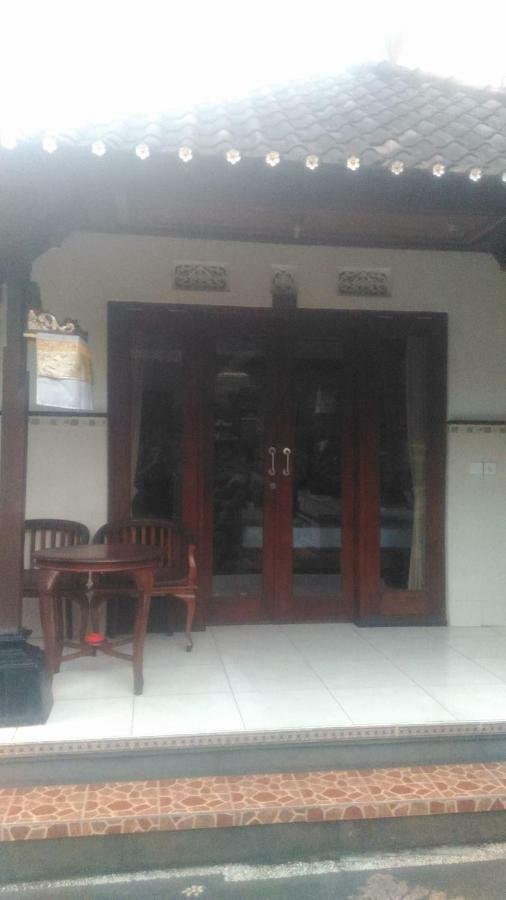 Dewi Antara Homestay Ubud  Phòng bức ảnh